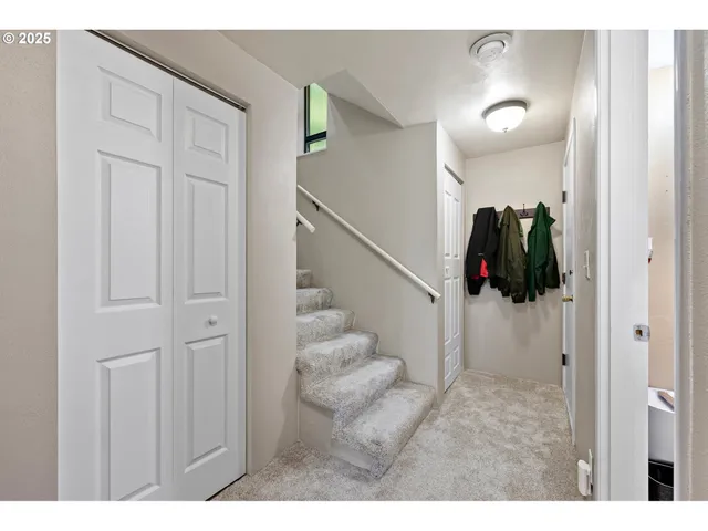 $278,000 | 151 Treehill Loop, Eugene, OR 97405