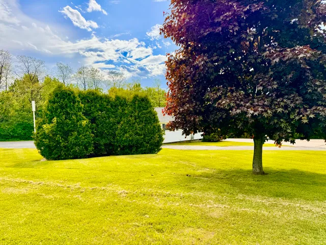 $475,000 | 1045 Broadway, Bangor, ME 04401