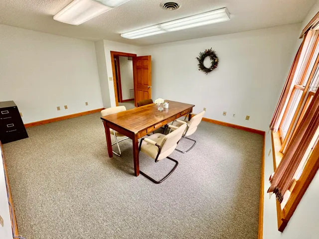 $475,000 | 1045 Broadway, Bangor, ME 04401