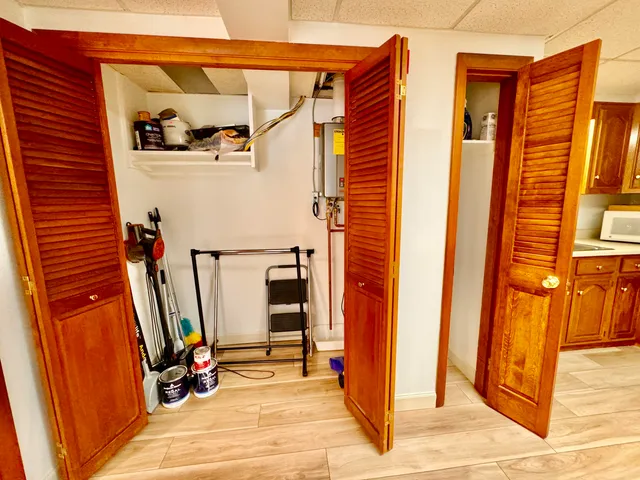 $475,000 | 1045 Broadway, Bangor, ME 04401