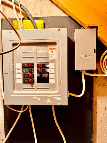 $475,000 | 1045 Broadway, Bangor, ME 04401