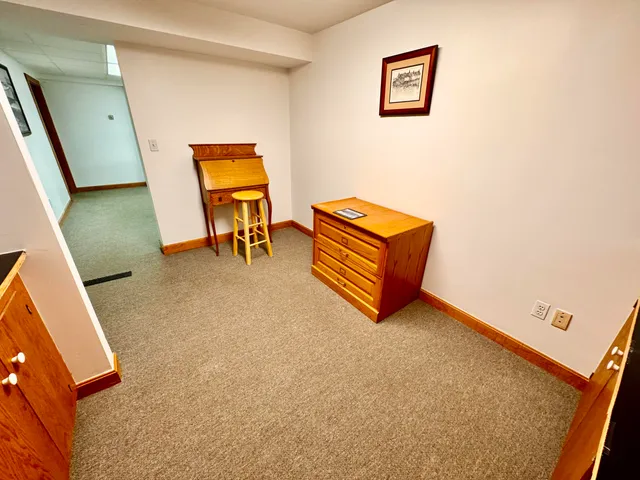 $475,000 | 1045 Broadway, Bangor, ME 04401