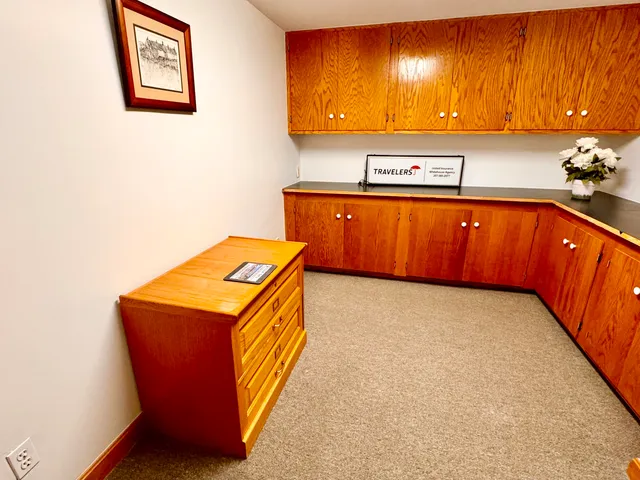 $475,000 | 1045 Broadway, Bangor, ME 04401