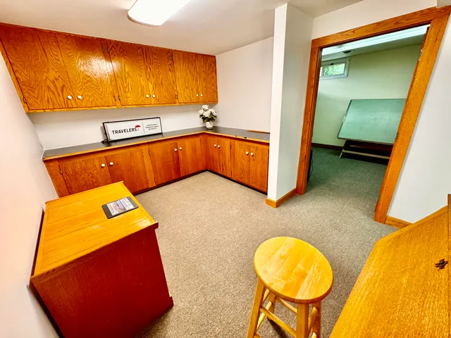 $475,000 | 1045 Broadway, Bangor, ME 04401