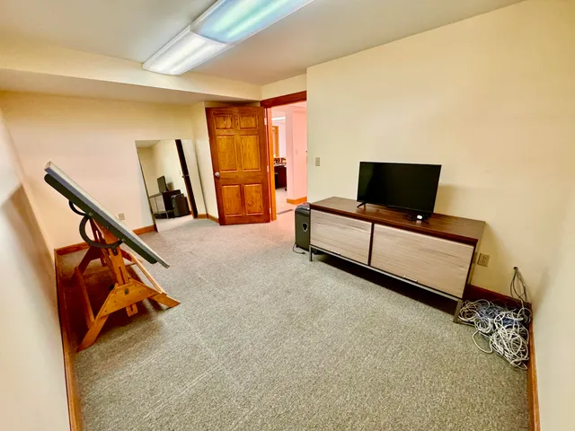 $475,000 | 1045 Broadway, Bangor, ME 04401