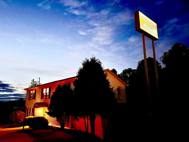 $475,000 | 1045 Broadway, Bangor, ME 04401