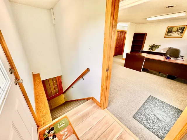 $475,000 | 1045 Broadway, Bangor, ME 04401