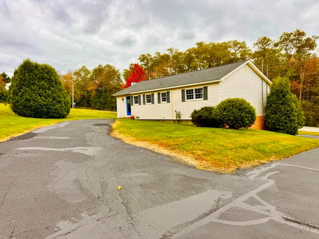 $475,000 | 1045 Broadway, Bangor, ME 04401