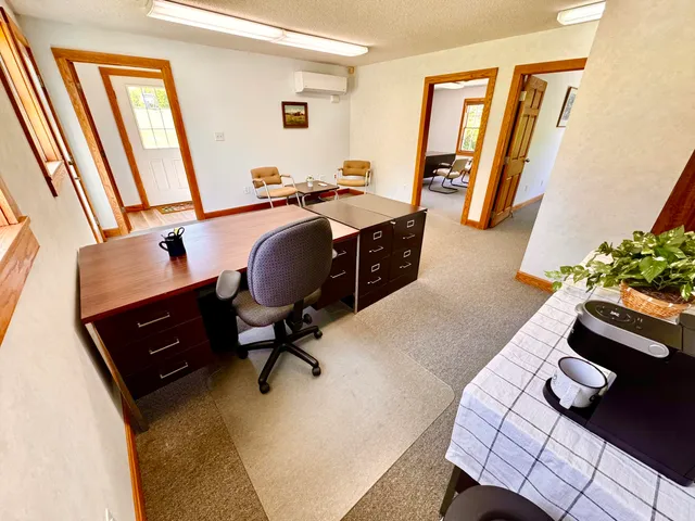 $475,000 | 1045 Broadway, Bangor, ME 04401