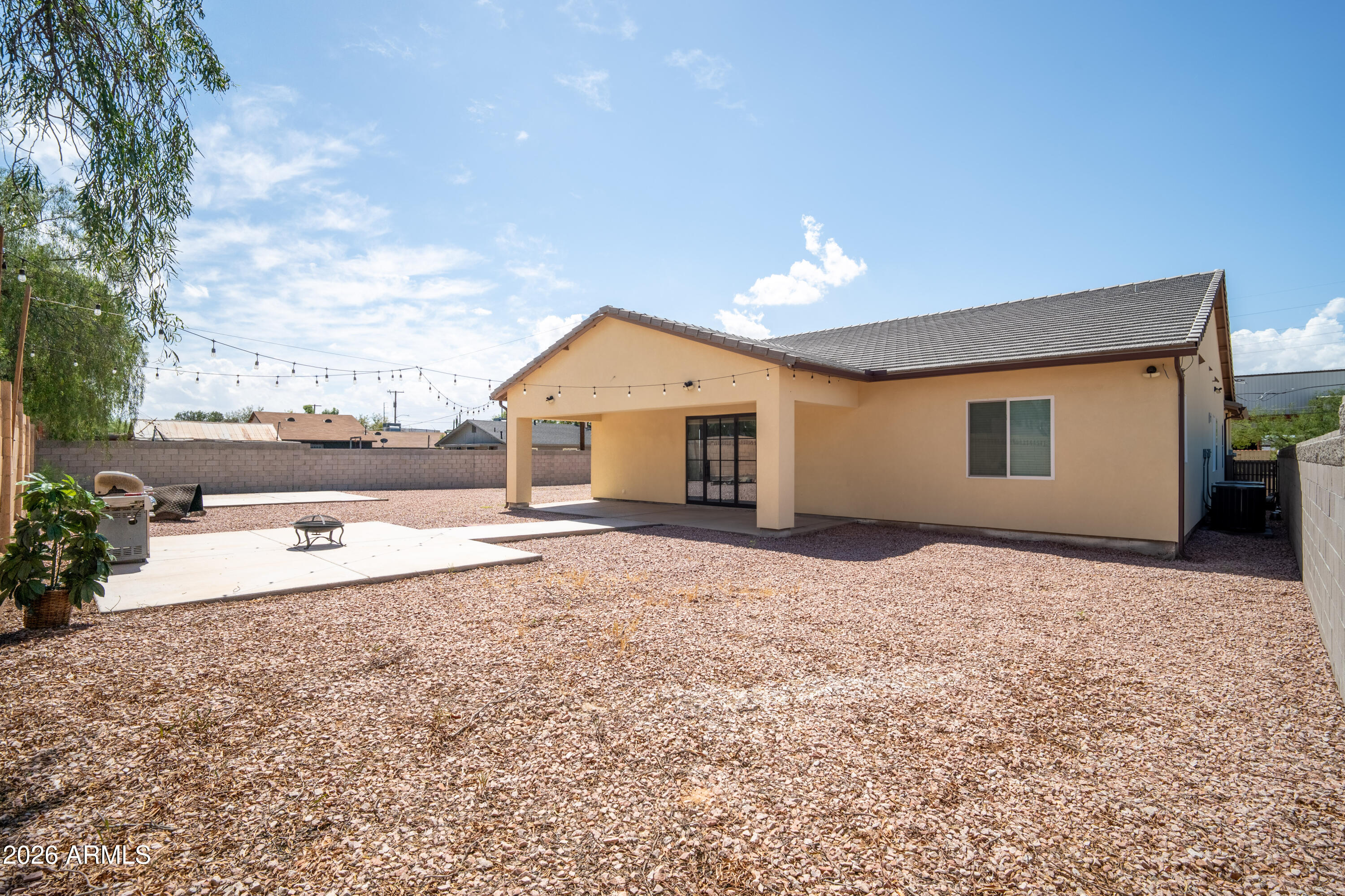 425 South Hidalgo Road Chandler, AZ 85225 - Photo 42 of 48 37