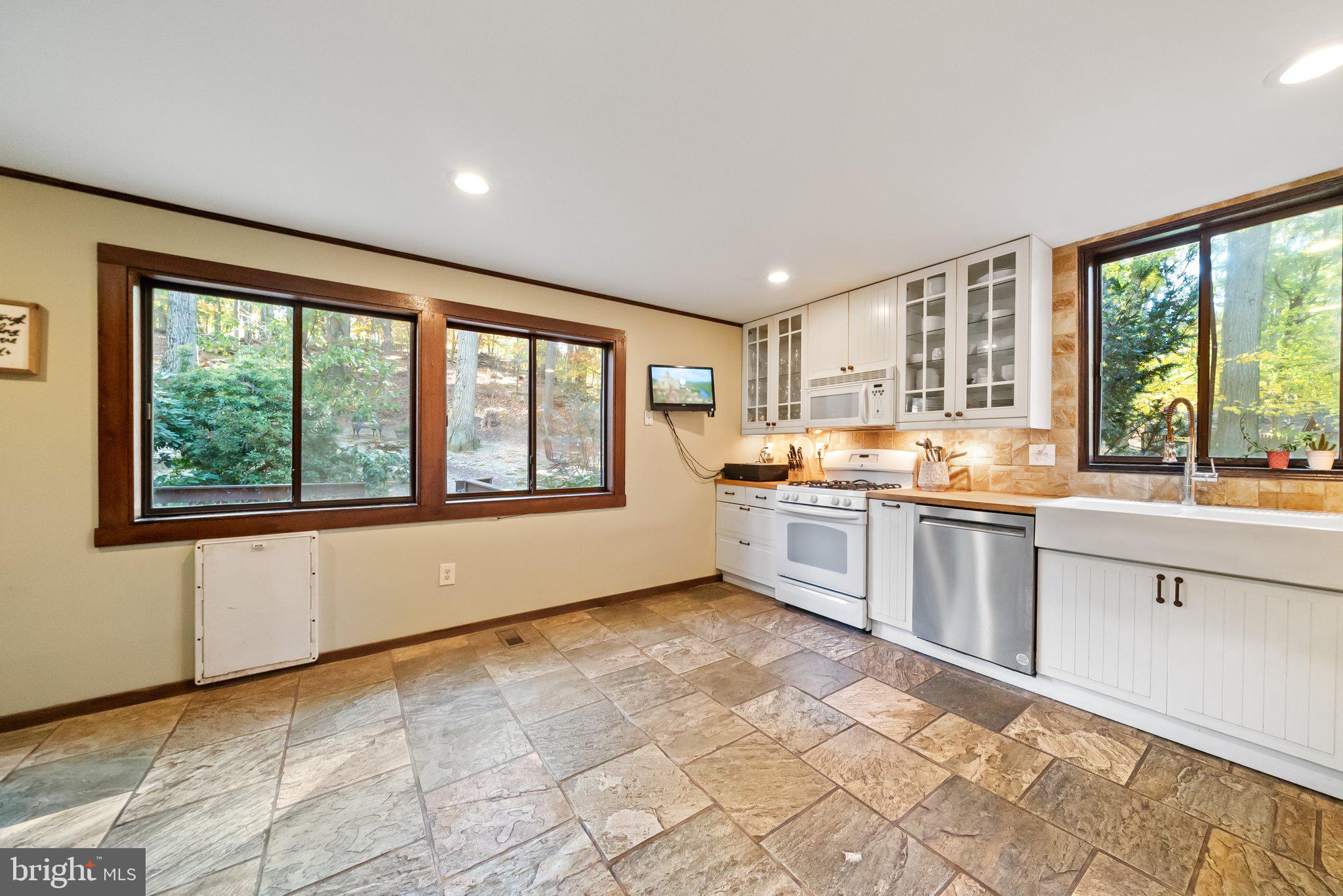 550 Sunset Hollow Road West Chester, PA 19380 - Photo 17 of 60