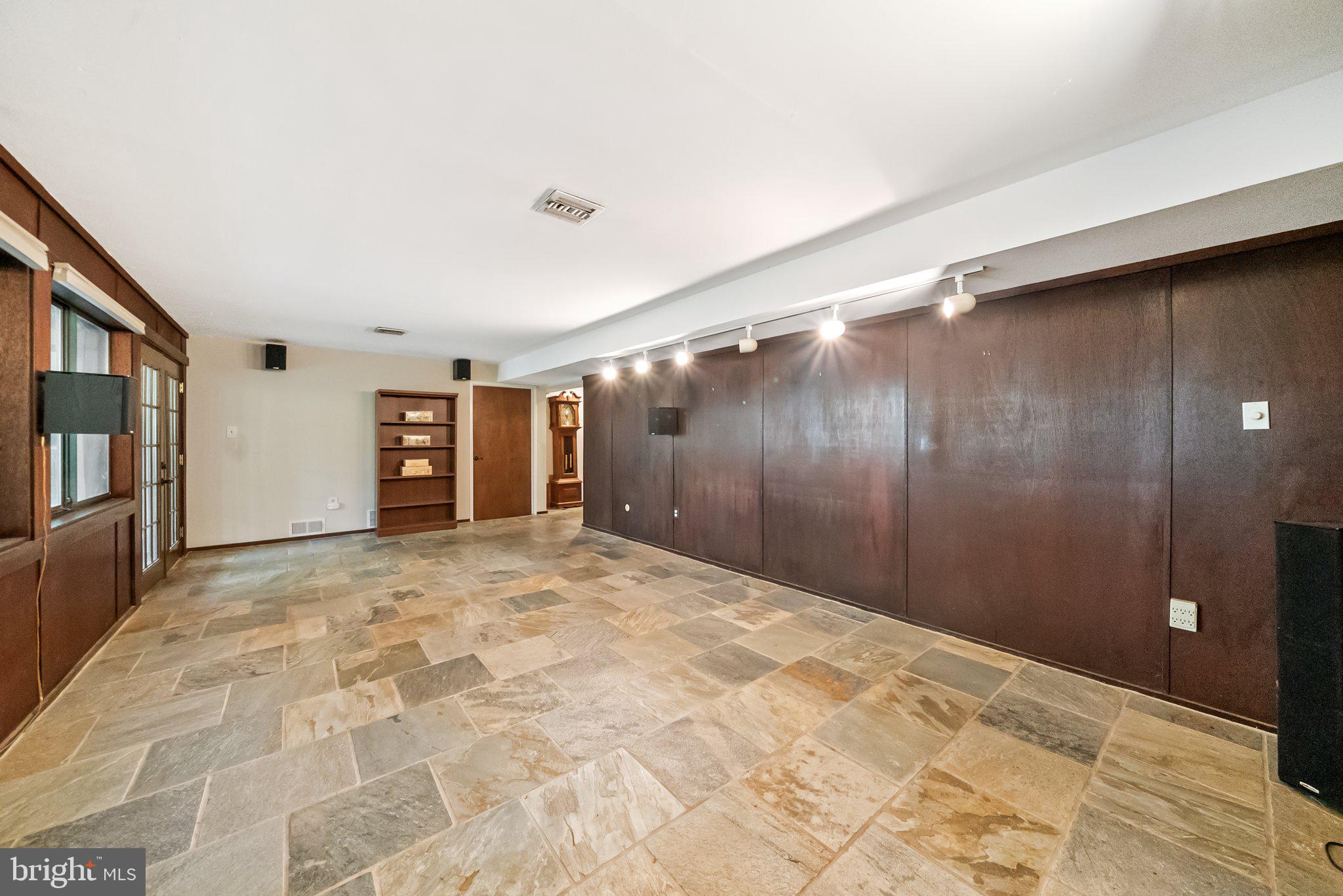 550 Sunset Hollow Road West Chester, PA 19380 - Photo 33 of 60