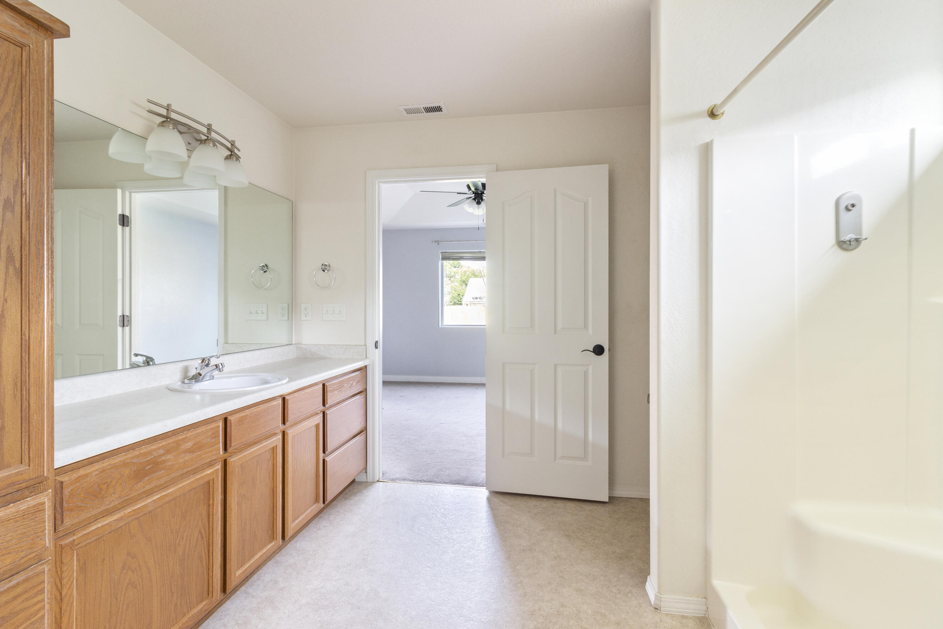 1794 Key Drive Medford, OR 97501 - Photo 19 of 29 20-1794 Key Drive-20