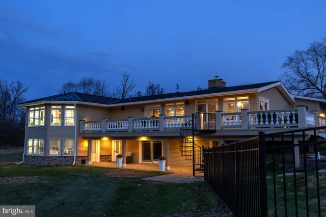 $2,150,000 | 6469 Groveland Road, Pipersville, PA 18947