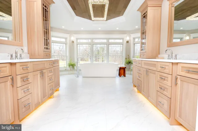 $2,150,000 | 6469 Groveland Road, Pipersville, PA 18947