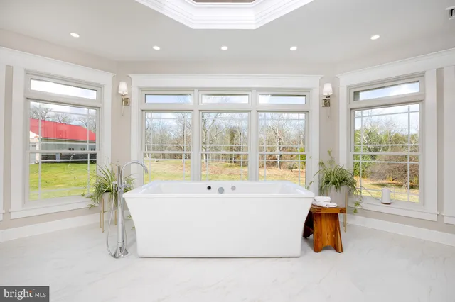 $2,150,000 | 6469 Groveland Road, Pipersville, PA 18947