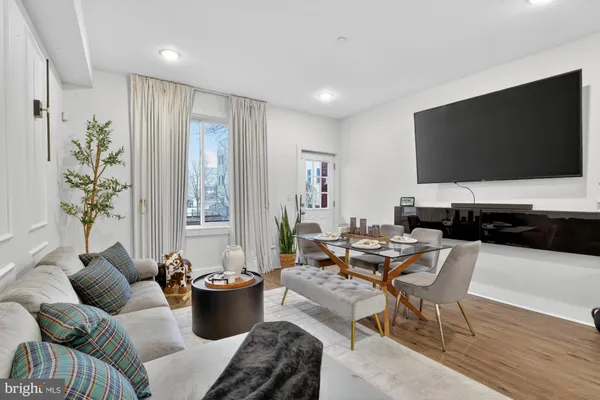 $1,950 | 2333 Jasper Street, Unit A, Philadelphia, PA 19125