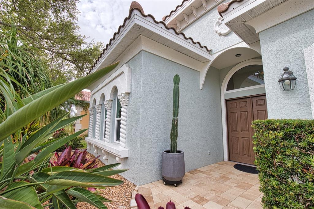 221 Rio Terra Venice, FL 34285 - Photo 3 of 40