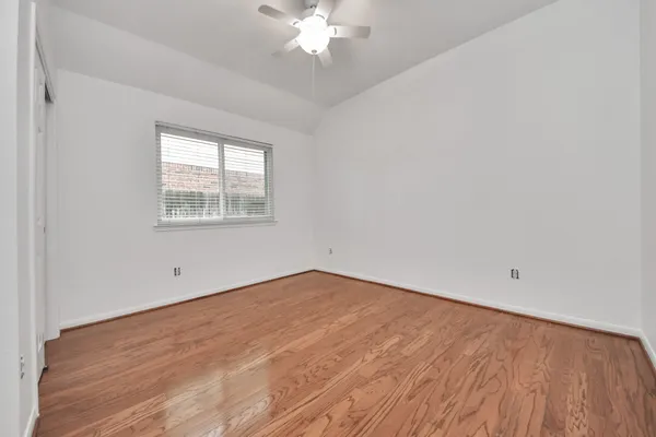 $329,900 | 5622 Pineaster Pointe Lane, Spring, TX 77379