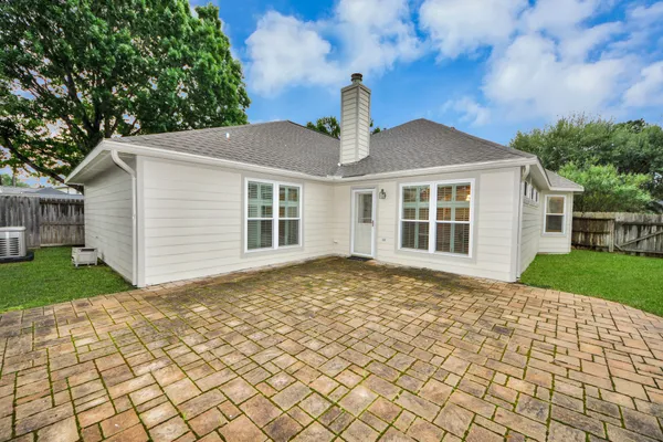 $329,900 | 5622 Pineaster Pointe Lane, Spring, TX 77379