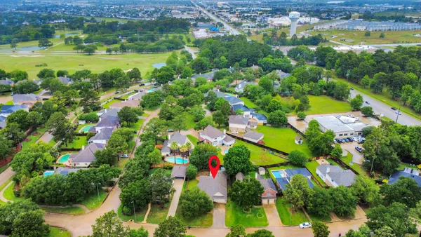 $329,900 | 5622 Pineaster Pointe Lane, Spring, TX 77379
