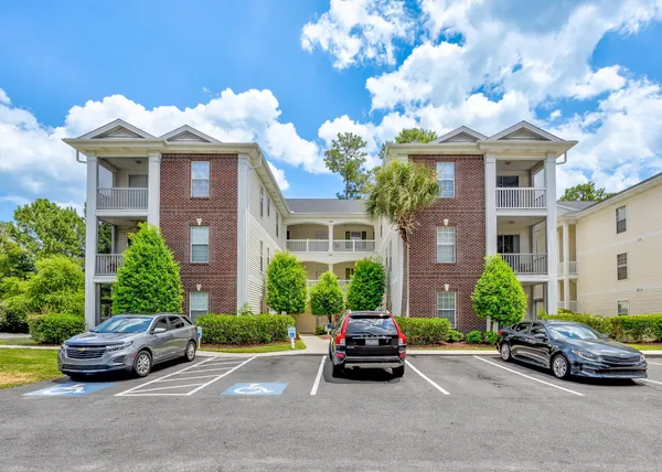 $154,900 | 504 River Oaks Drive, Unit L, Myrtle Beach, SC 29579