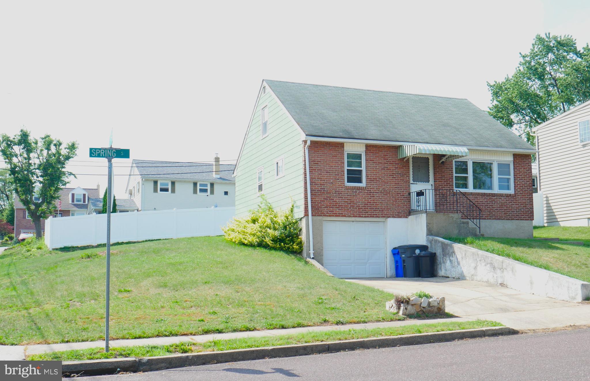 447 Spring Street Pottstown, PA 19464 - Photo 3 of 26 Gallery Image 3