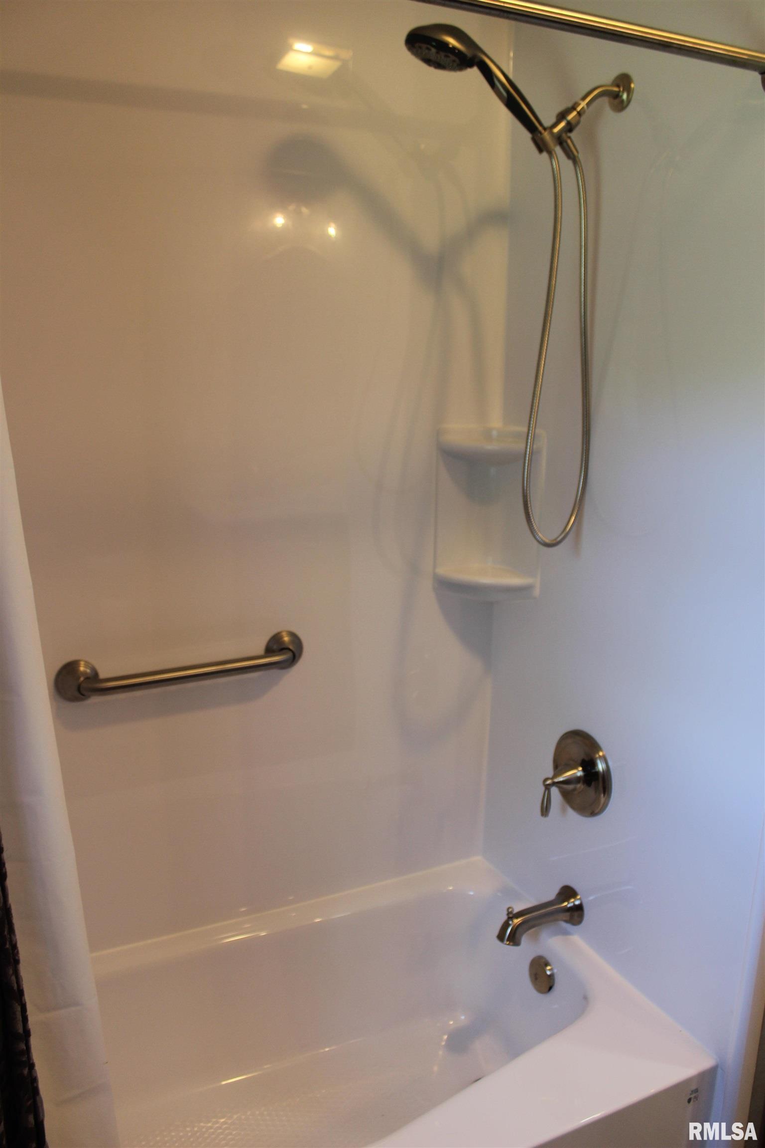 5403 Brubaker Road Alma, IL 62807 - Photo 6 of 25