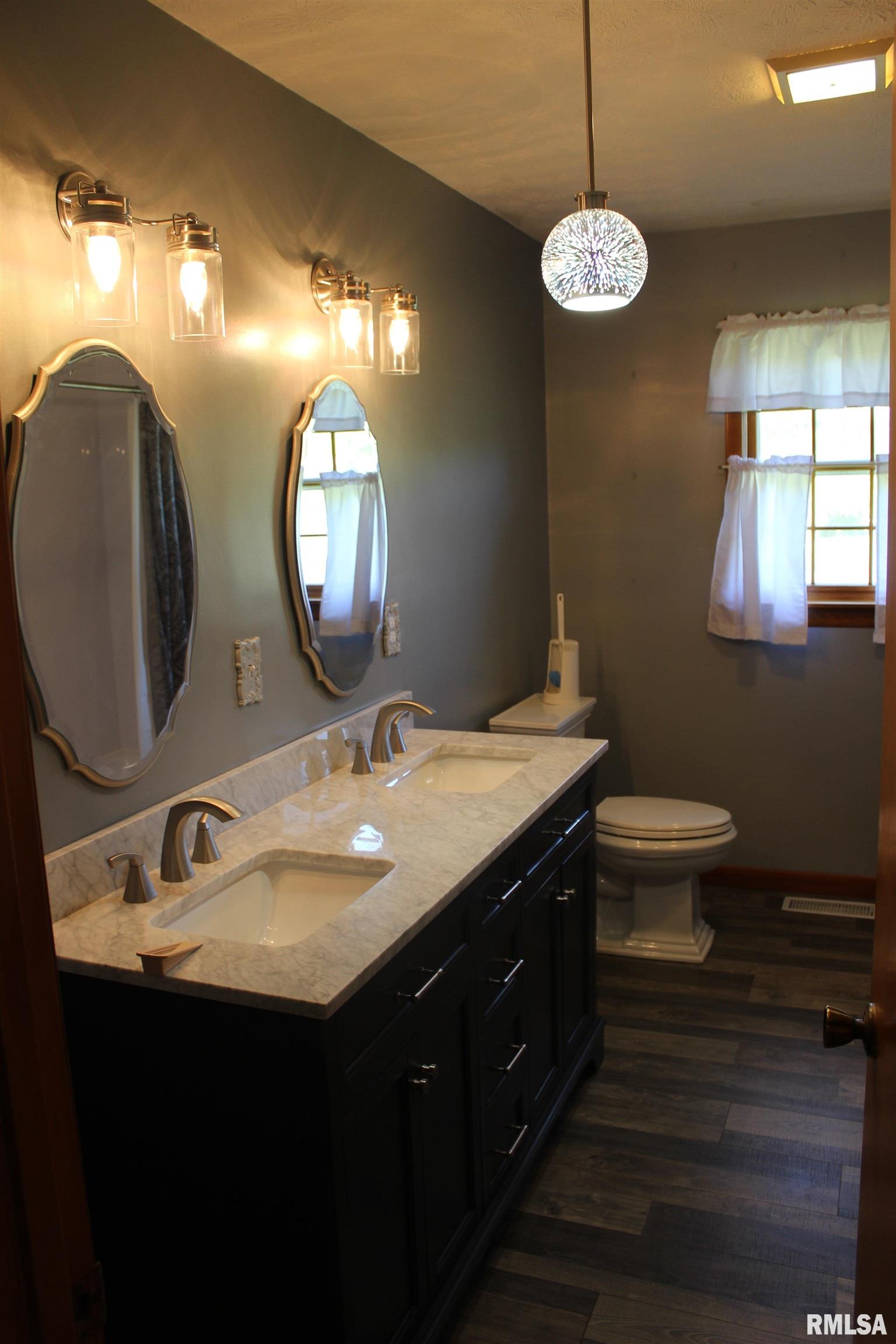 5403 Brubaker Road Alma, IL 62807 - Photo 7 of 25
