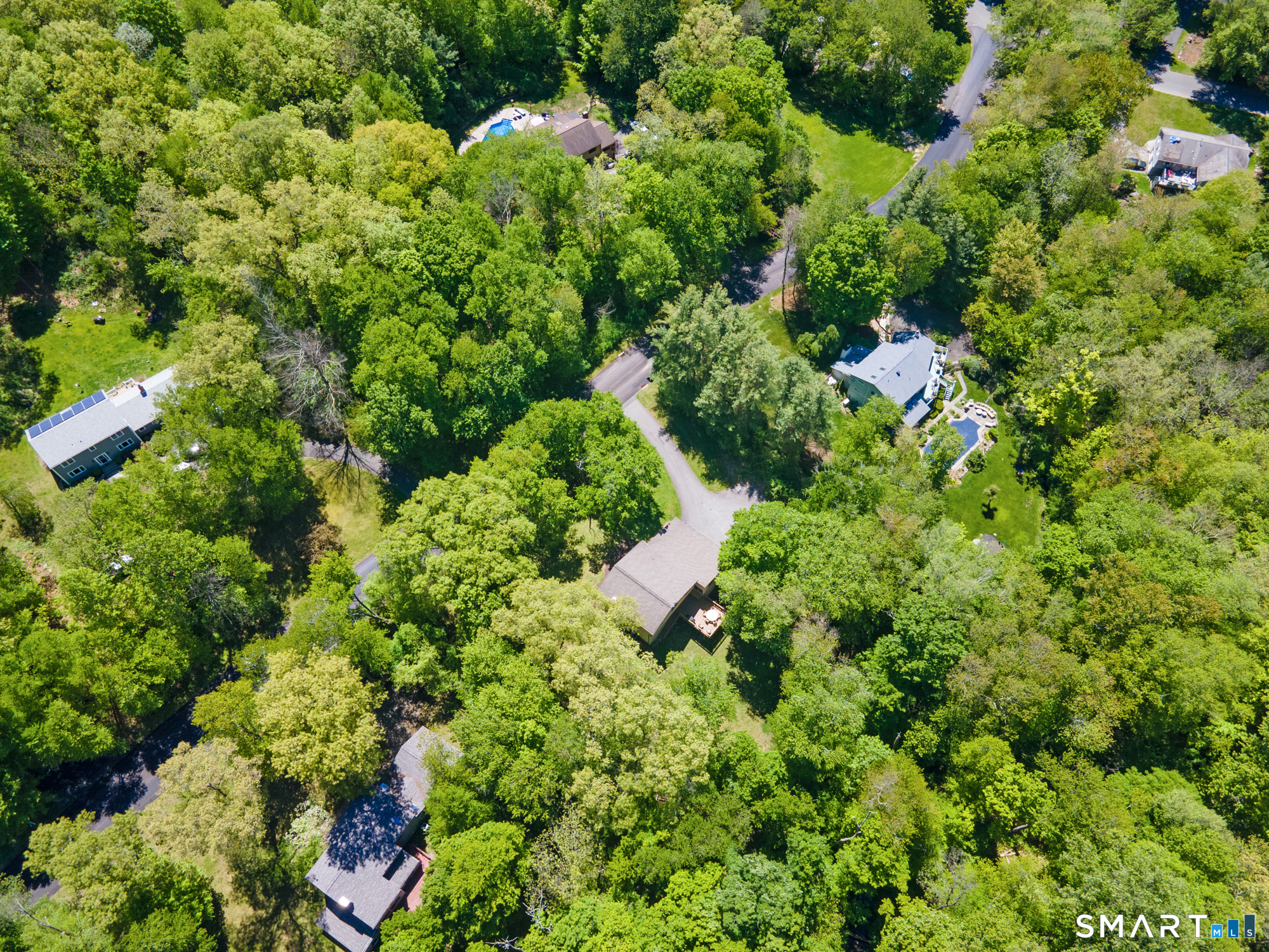 6 Arapaho Road Brookfield, CT 06804 - Photo 39 of 40