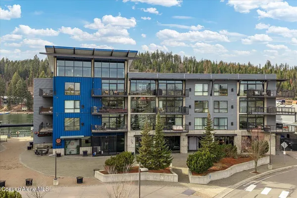 $1,075,000 | 1950 Bellerive Lane, Unit 203, Coeur D'Alene, ID 83814