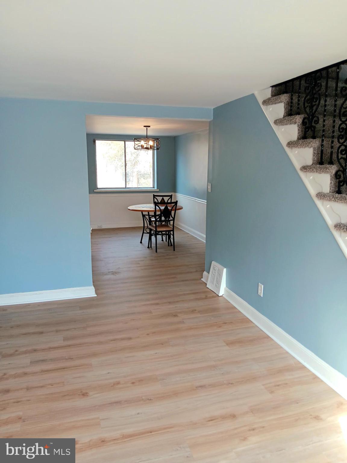 26 East Lynbrook Road Collingdale, PA 19023 - Photo 3 of 21 a view of dining room with wooden floor and furniture