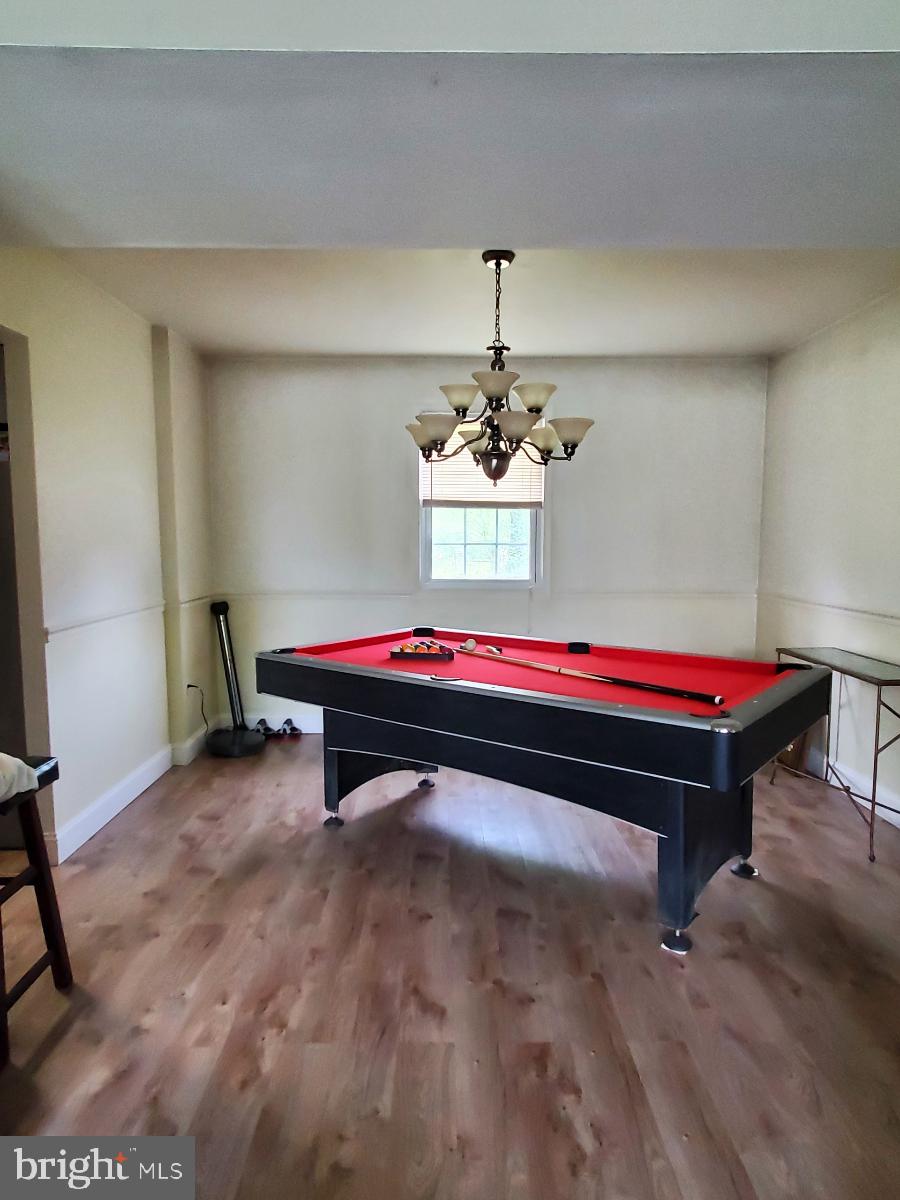 33 Hartford Road Sewell, NJ 08080 - Photo 4 of 8