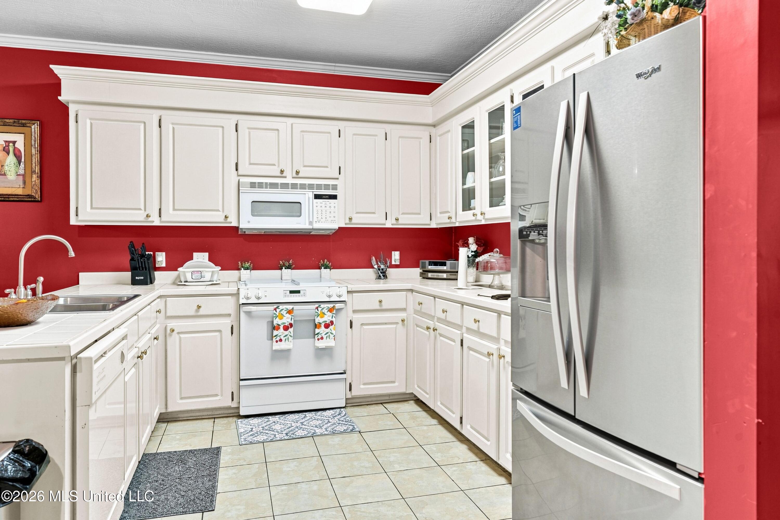 53 South Wind Ridge Cove Purvis, MS 39475 - Photo 11 of 24 Kitchen