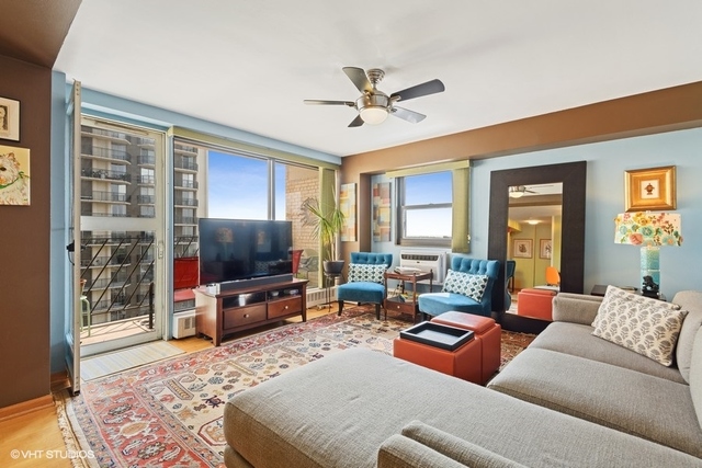 6030 North Sheridan Road, Unit 1701 Chicago, IL 60660 - Photo 2 of 14