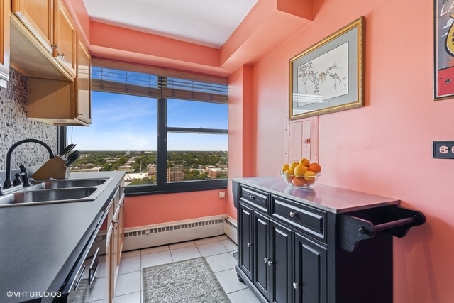 6030 North Sheridan Road, Unit 1701 Chicago, IL 60660 - Photo 6 of 14