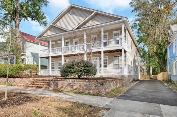 $417,000 | 405 South 6th Street, Unit 4, Wilmington, NC 28401