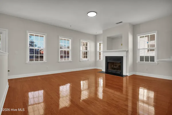 $417,000 | 405 South 6th Street, Unit 4, Wilmington, NC 28401