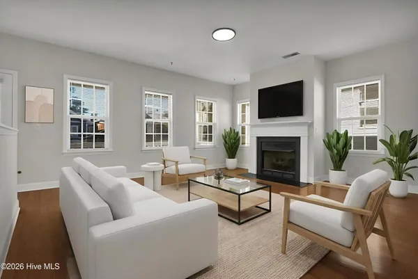 $417,000 | 405 South 6th Street, Unit 4, Wilmington, NC 28401