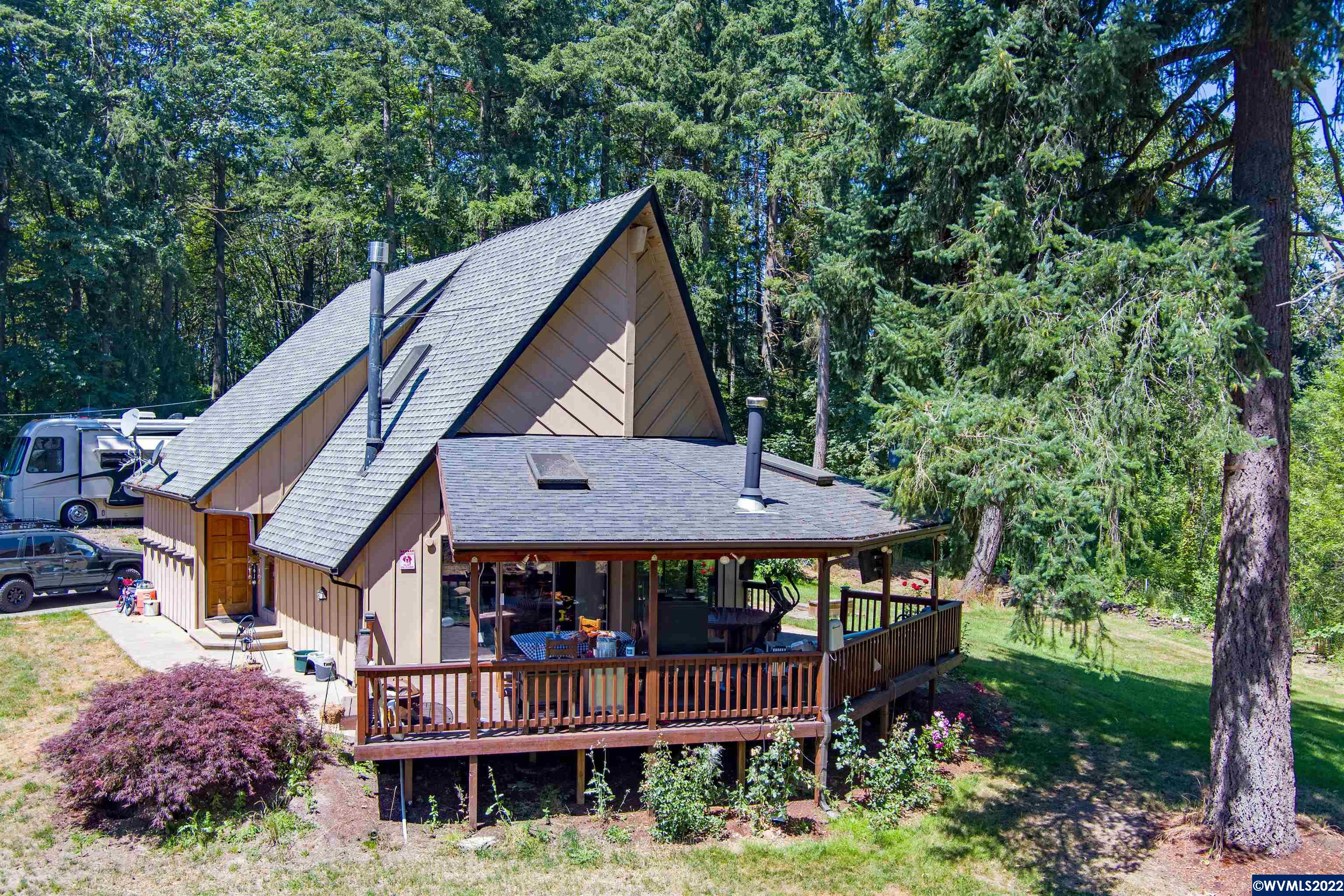 5815 Lake Labish Road Northeast Salem, OR 97305 - Photo 1 of 9
