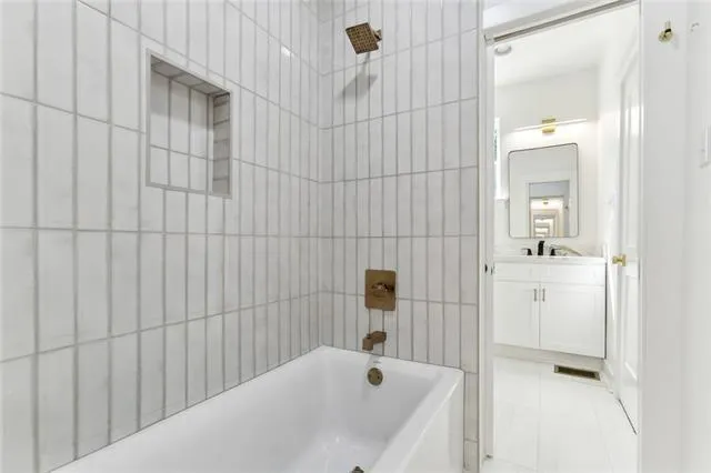 $5,400 | 2101 Calhoun Street, New Orleans, LA 70118