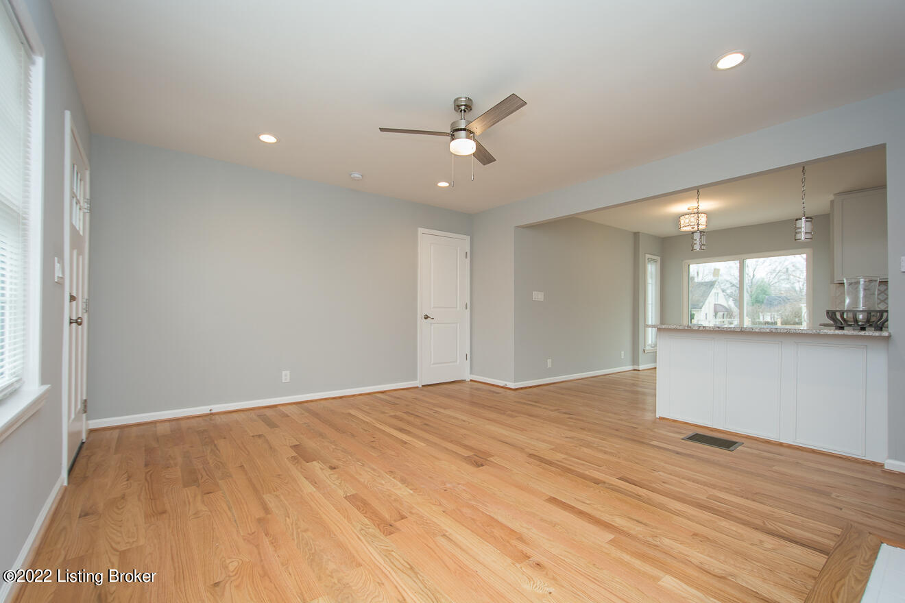 4010 Winchester Road Louisville, KY 40207 - Photo 8 of 41 Winchester -12