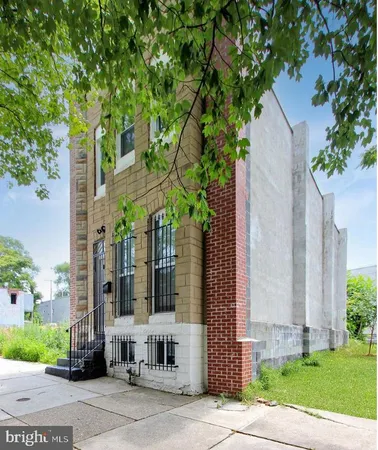 $1,500 | 2041 Harlem Avenue, Baltimore, MD 21217