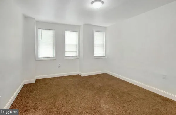 $1,500 | 2041 Harlem Avenue, Baltimore, MD 21217