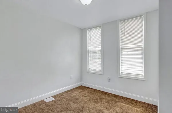 $1,500 | 2041 Harlem Avenue, Baltimore, MD 21217