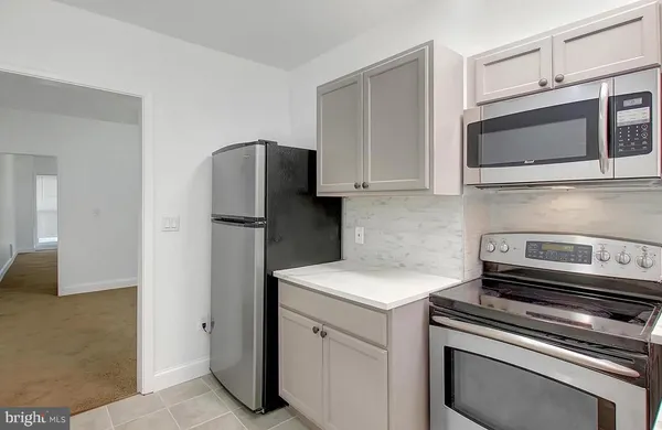 $1,500 | 2041 Harlem Avenue, Baltimore, MD 21217