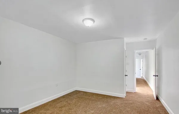 $1,500 | 2041 Harlem Avenue, Baltimore, MD 21217