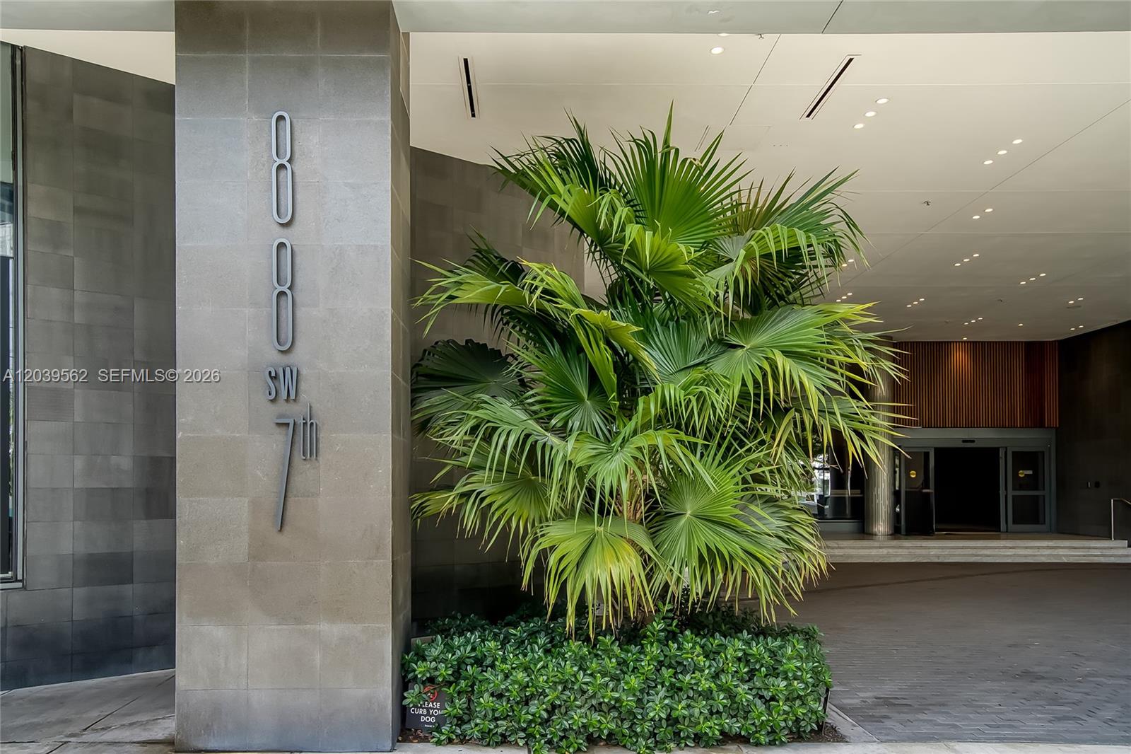 88 Southwest 7th Street, Unit 1006 Miami, FL 33130 - Photo 40 of 49