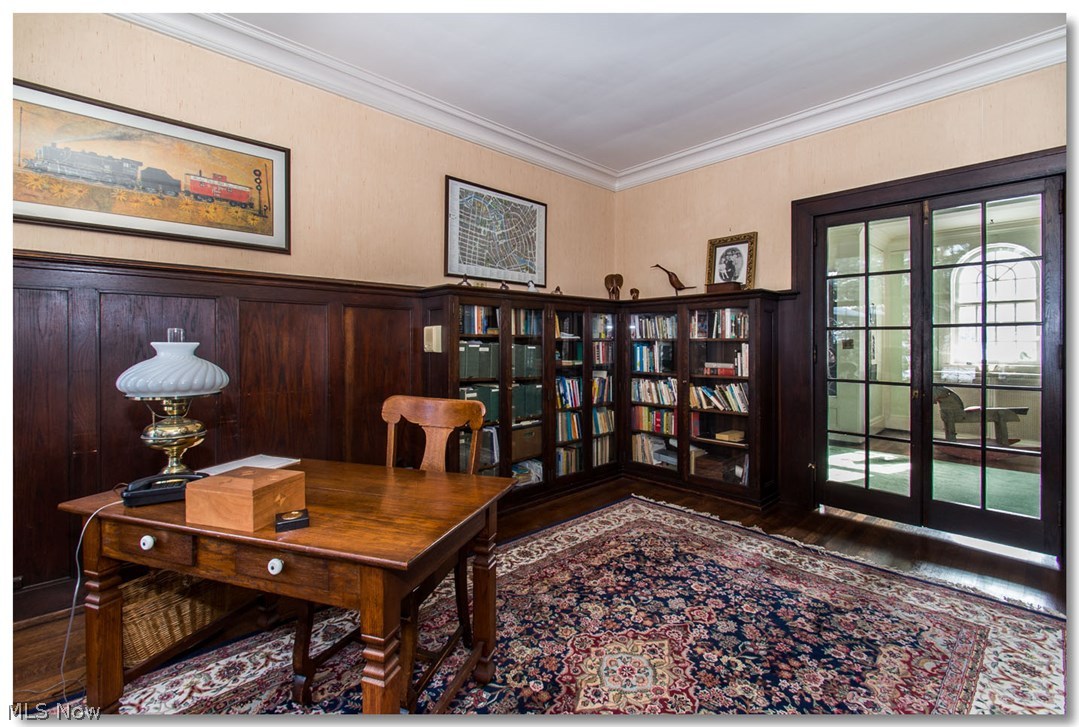 2705 East Overlook Road Cleveland, OH 44106 - Photo 6 of 24 Gallery Image 6