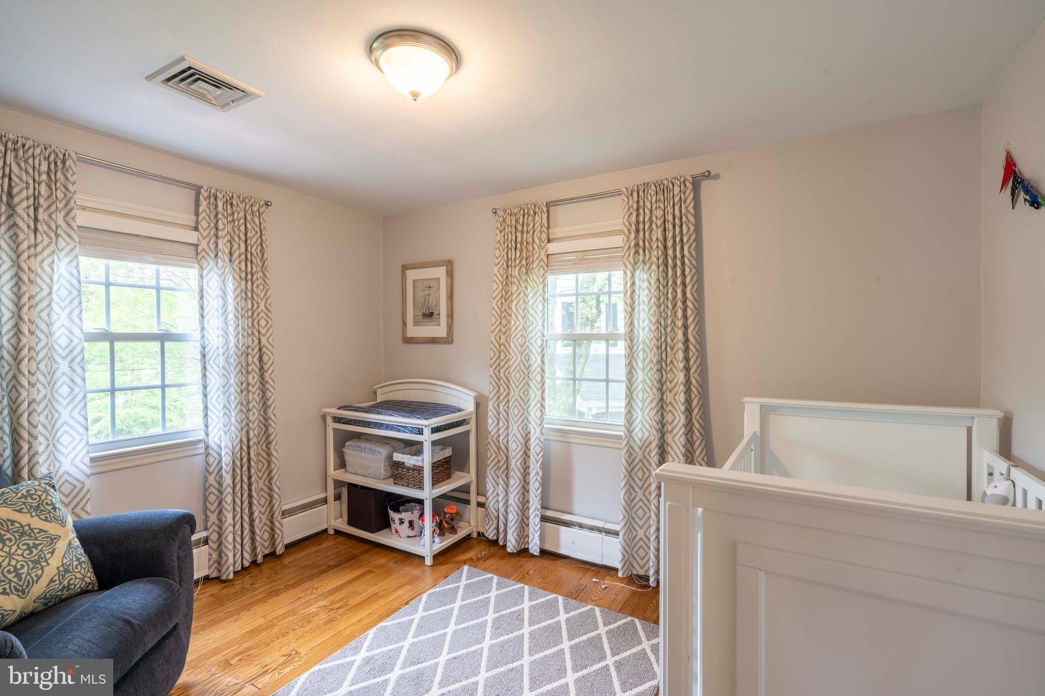 508 Brook Road Towson, MD 21286 - Photo 27 of 37 3rd bedroom